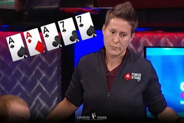 【EV扑克】WSOP主赛第一级别拿AA中葫芦却被淘汰？这剧情真狗血！